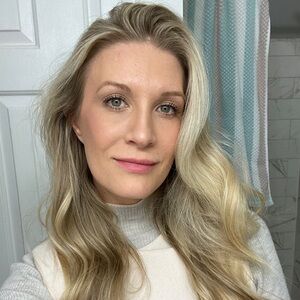 Meet your Posher, Alisha